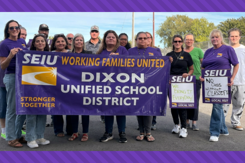 DUSD SEIU 1021 members gather outside the board meeting on Thursday, August 20